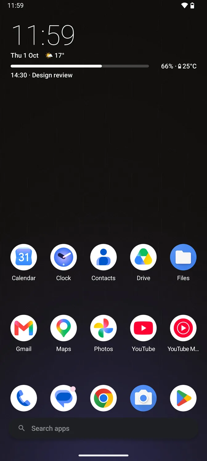 The home screen in the dark theme: a large clock, the date with the current temperature beside it, and the next calendar event, above two rows of app icons, a dock and a search bar, over a near-black honeycomb wallpaper.